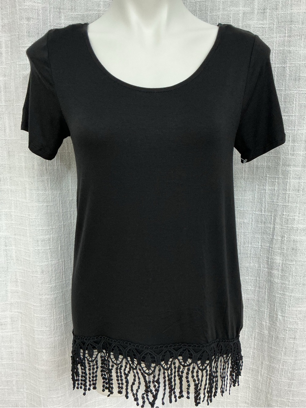 Black Fringe Hem Short Sleeve Women's Top - Picture 1 of 8